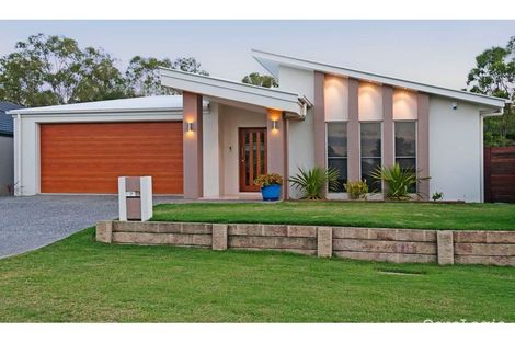 Property photo of 7 Feathertail Place Gumdale QLD 4154