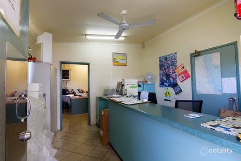 32 Clifford Rd, Goondi Bend, QLD 4860