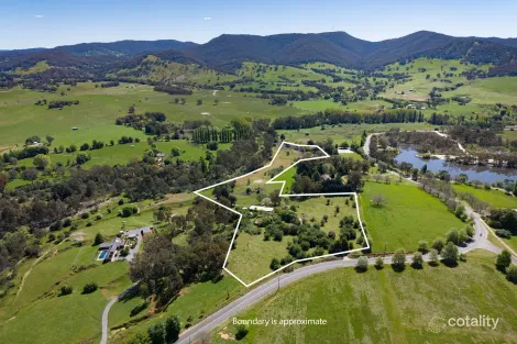 909 Osbornes Flat Rd, Allans Flat, VIC 3691