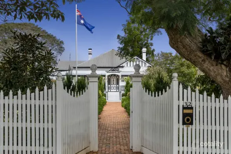 Property photo of 32 Crown Street Rangeville QLD 4350