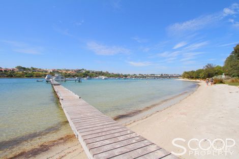 3/4 John St, North Fremantle, WA 6159