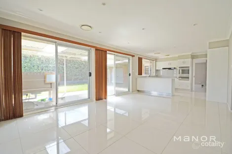 Property photo of 13 Gilbert Crescent Kings Langley NSW 2147