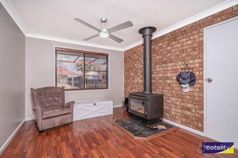 Property photo of 2 Oliver Avenue Armidale NSW 2350