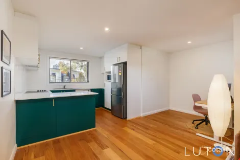 Property photo of 6/16 Berrigan Crescent O'Connor ACT 2602