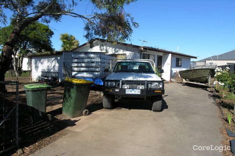 Property photo of 213 Guthridge Parade Sale VIC 3850