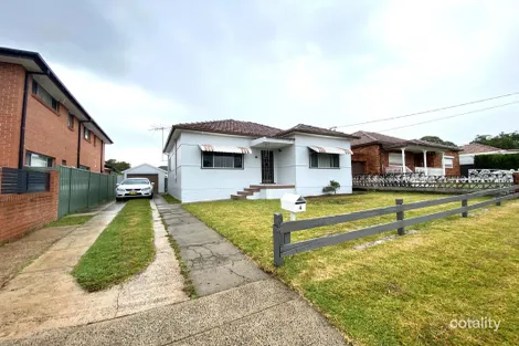 4 Napoleon St, Riverwood, NSW 2210