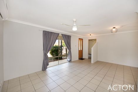 Property photo of 6 La Grange Place Meadow Springs WA 6210