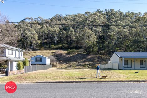 Property photo of 111 Foxlow Street Captains Flat NSW 2623