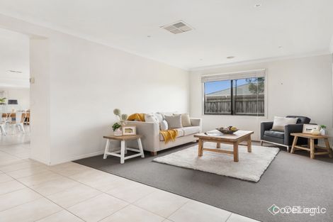 Property photo of 54 Diamond Parade Skye VIC 3977