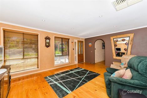 Property photo of 28 Lyons Circuit Trott Park SA 5158