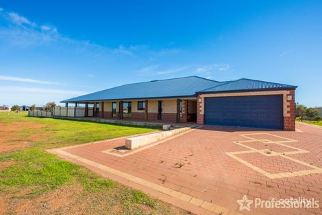 9 Lincoln St, Deepdale, WA 6532
