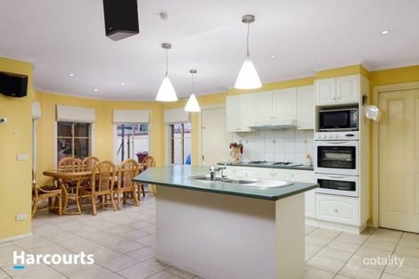 Property photo of 12 Hampshire Drive Narre Warren South VIC 3805