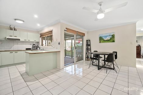 Property photo of 1 Rosegum Rise Regents Park QLD 4118