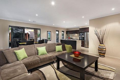 Property photo of 8 Walter Withers Court Diamond Creek VIC 3089