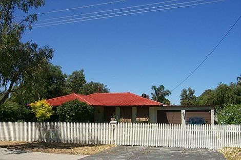 31 Townley St, Armadale, WA 6112