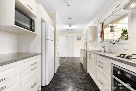 Property photo of 12 Lomar Court Frankston VIC 3199