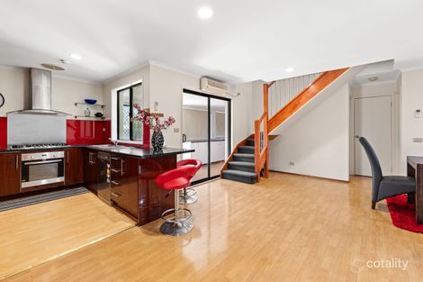 Property photo of 10 Mimosa Road Mill Park VIC 3082