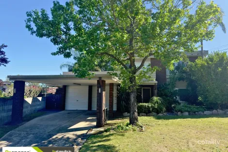 Property photo of 8 Sibelius Close Seven Hills NSW 2147