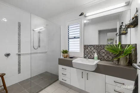 Property photo of 4 Booniah Court Eumundi QLD 4562