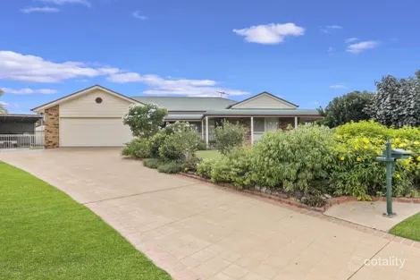 Property photo of 15 Willaroo Close Flinders View QLD 4305
