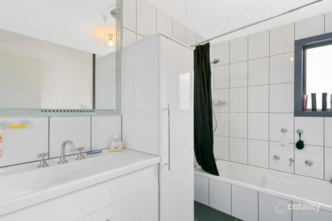 Property photo of 8 Mathers Avenue Launching Place VIC 3139