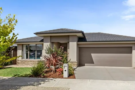 24 Glider St, Mount Duneed, VIC 3217