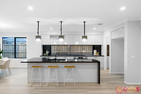 Property photo of 16 Tatum Street Truganina VIC 3029