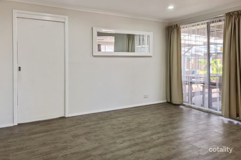 Property photo of 16 McIntyre Avenue St Clair NSW 2759