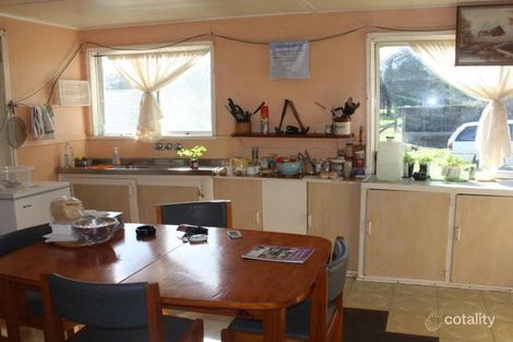 Property photo of 4 Ironbark Street Binnaway NSW 2395