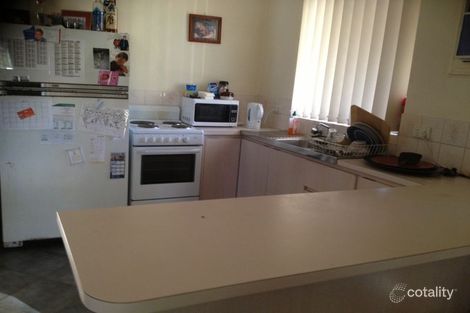 Property photo of 31 Parakeela Grove Maddington WA 6109