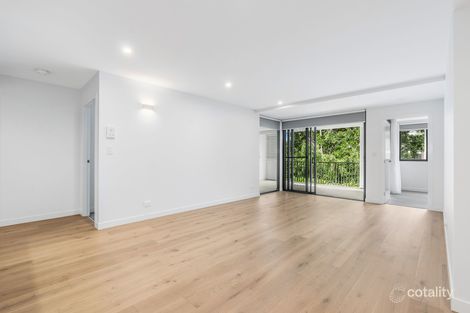 Property photo of 11/10 Bay Terrace Wynnum QLD 4178