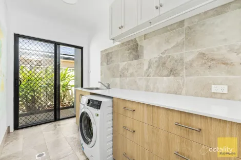 Property photo of 24 Haswell Street Emerald QLD 4720