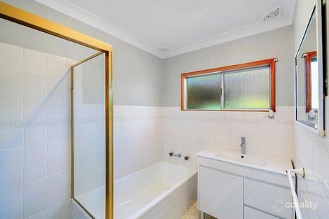 Property photo of 4 Erina Avenue Woy Woy NSW 2256