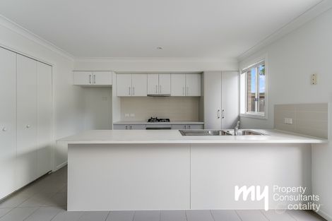 Property photo of 1/23 Fairchild Road Campbelltown NSW 2560
