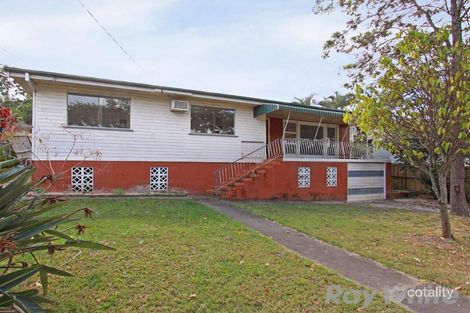 27 Glenhaven St, Kedron, QLD 4031
