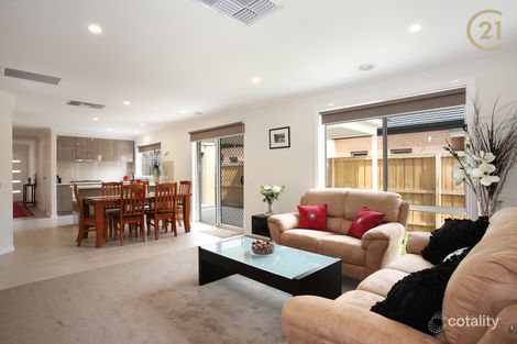 Property photo of 29 Skylark Boulevard Clyde North VIC 3978