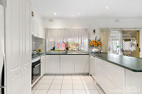 Property photo of 15 Toogoods Rise Box Hill North VIC 3129