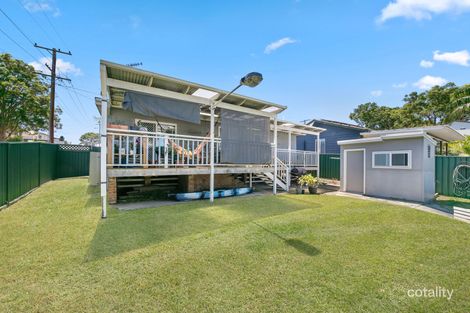 Property photo of 28 Coonanga Avenue Budgewoi NSW 2262