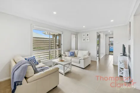 Property photo of 2/6 Bergman Way Rutherford NSW 2320