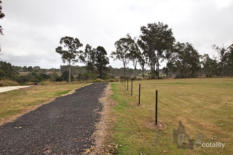 68 Pleasant Dr, Sharon, QLD 4670