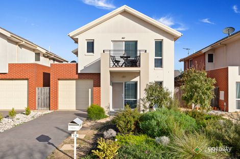 Property photo of 12 Piping Lane Mordialloc VIC 3195