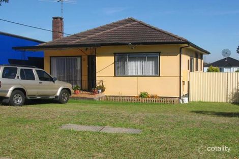 22 Saurine St, Bankstown, NSW 2200