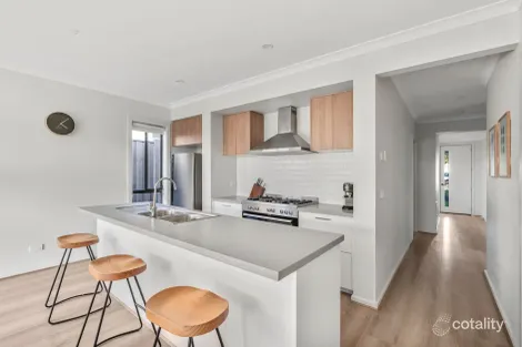 Property photo of 51 Arnold Circuit Charlemont VIC 3217