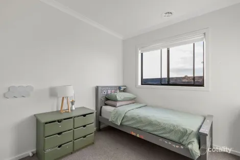 Property photo of 51 Arnold Circuit Charlemont VIC 3217