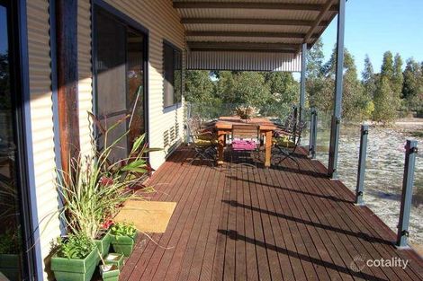 Property photo of 28 Crest View Lennard Brook WA 6503