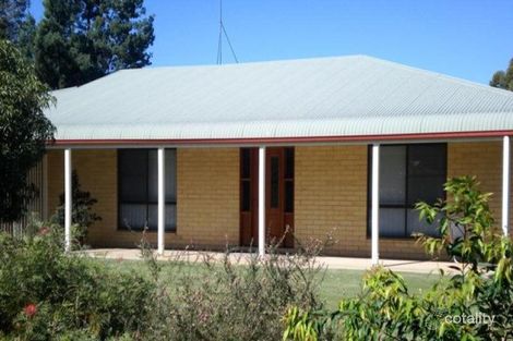 84-86 Wambo St, Chinchilla, QLD 4413