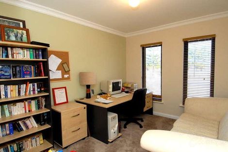 14 Nottingham Grn, Quinns Rocks, WA 6030