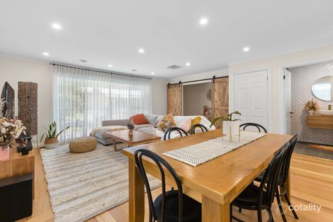 Property photo of 35 Lancaster Road Mooroolbark VIC 3138