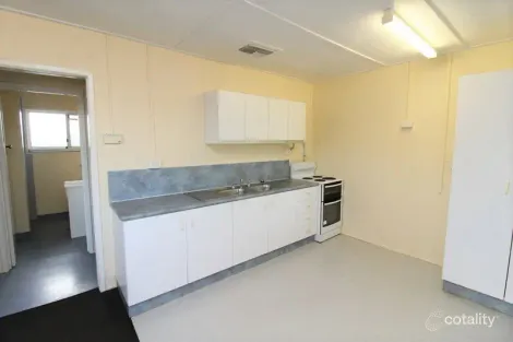 76 Trainor St, Townview, QLD 4825