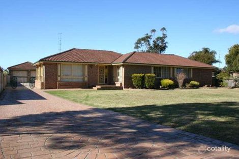 Property photo of 13 Windsor Crescent Brownsville NSW 2530